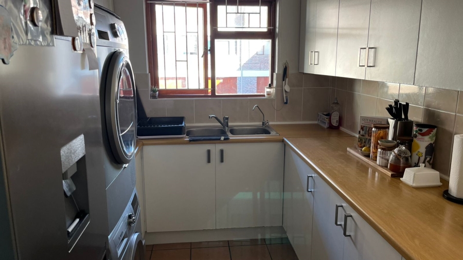 3 Bedroom Property for Sale in Mossel Bay Central Western Cape